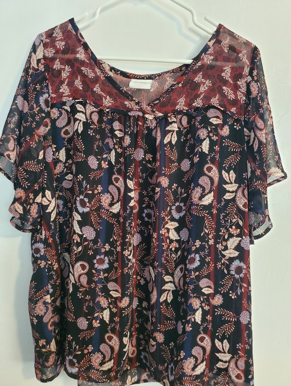 Knox Rose Floral Paisley Flutter-Sleeve Blouse
